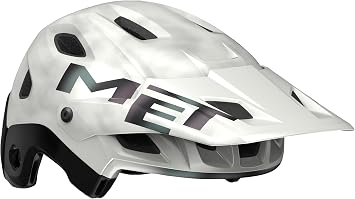 MET Parachute MCR MIPS Helmet