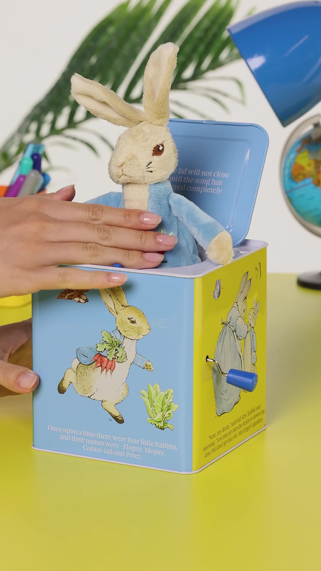 Peter Rabbit Jack in the Box, 14.5 x 14.5 x 15.5 centimeters, Blue