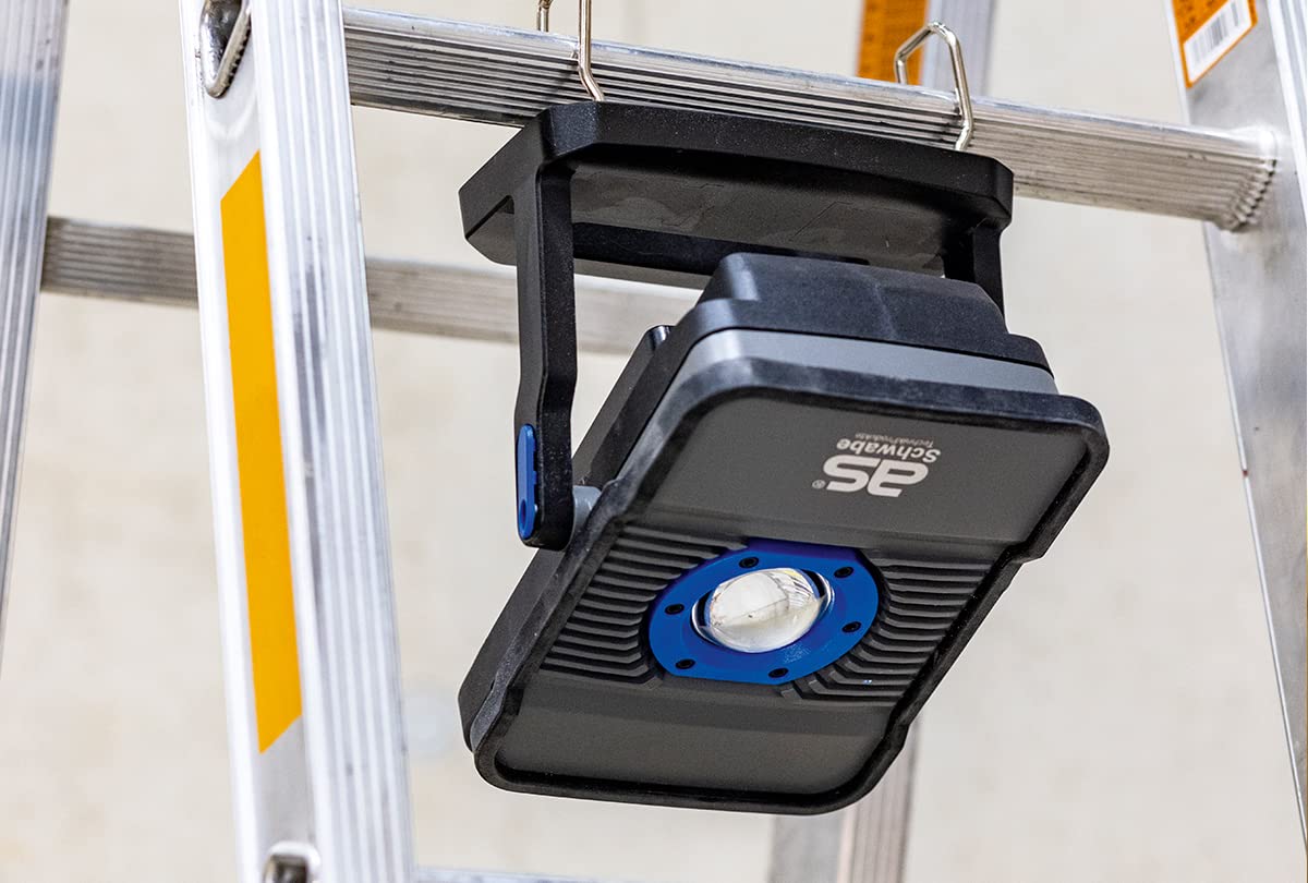 as - Schwabe Acculine 46451 Multi A2 - Foco móvil para baterías de diferentes fabricantes, 20 W y marco plegable, para iluminación exterior, duración máxima: 40 h a 18 V/12 Ah, IP54, color gris
