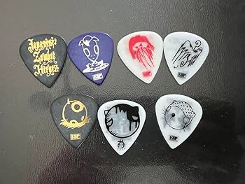 Amazon.co.jp: Dir en grey 薫 Kaoru ギターピック ESP 7枚