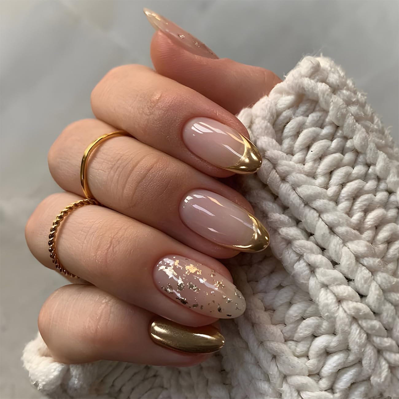 Gold French Tip Press on Nails Medium, Gold Nail Art False Nail Tips Glossy Gold Glitter Full Cover Glue on Nails Medium Almond Shape French Tip Nails
