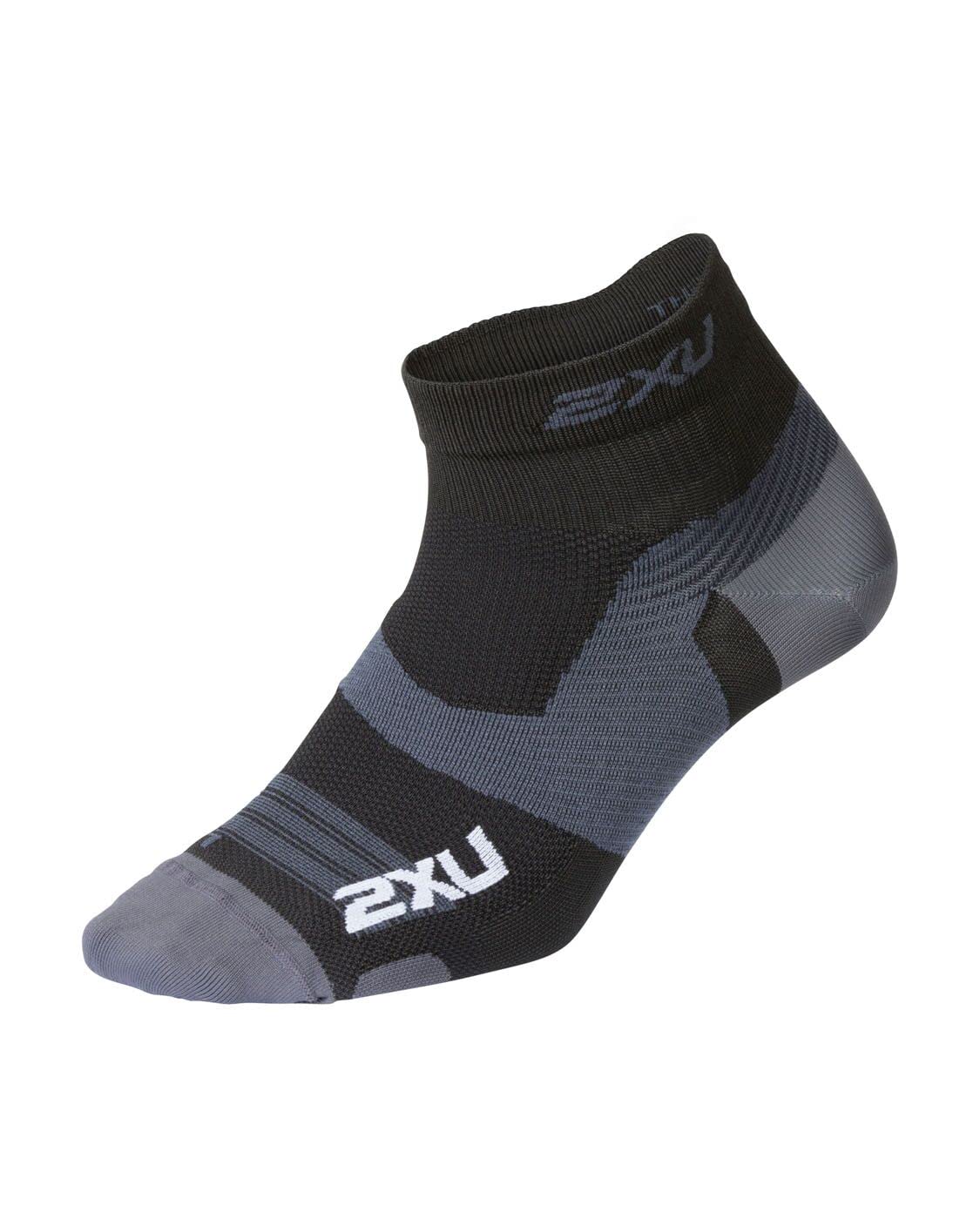 2XU Unisex Vectr Ultralight Cushion 1/4 Crew Socks