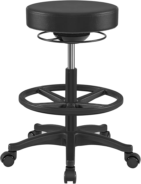 SONGMICS Stołek roboczy, wysokie siedzisko, ergonomiczny stołek dynastyczny, stołek biurowy, stojący, obrotowy i regulowany, 59,5-81 cm, z regulowanym, okrągłym podnóżkiem, czarny OSC007B01