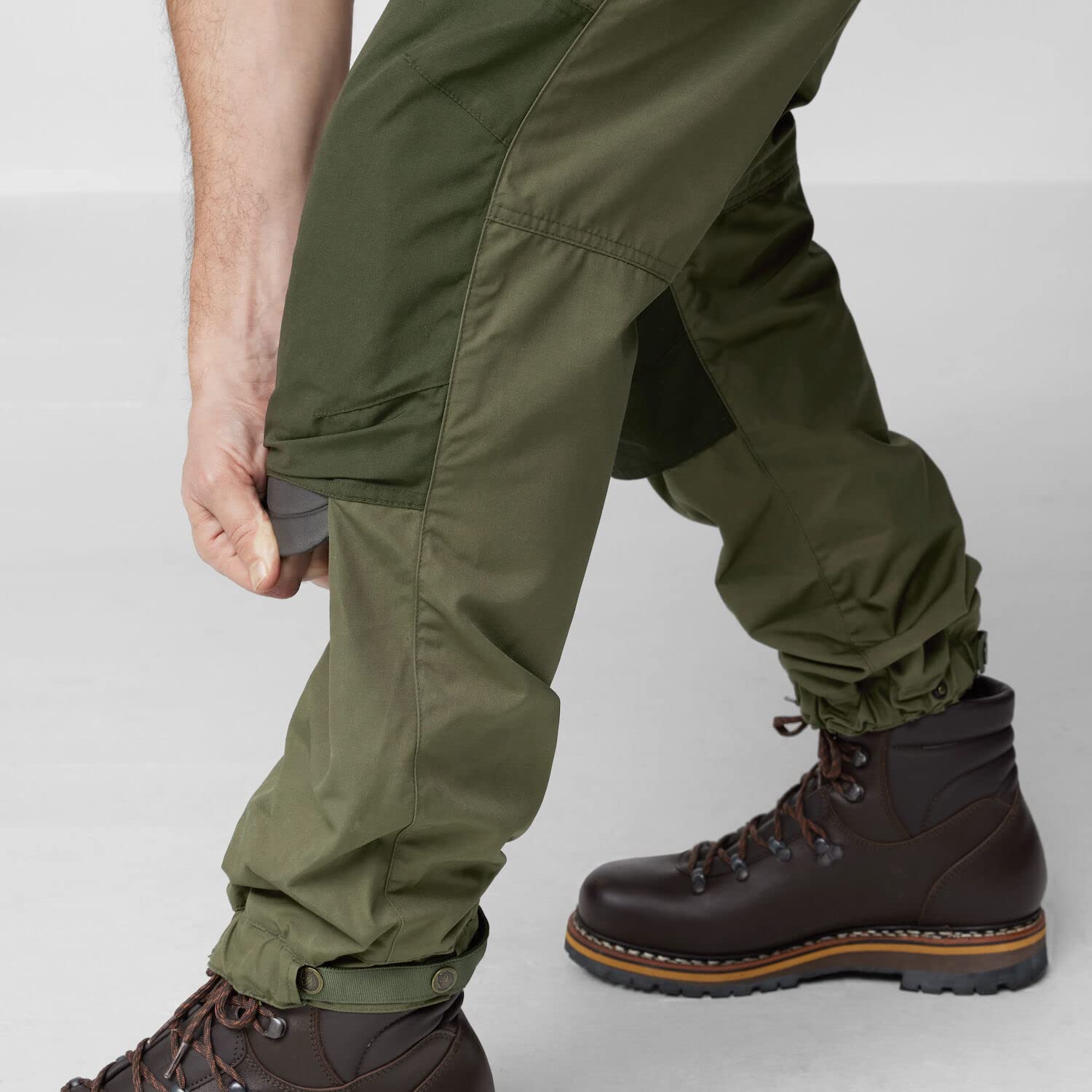 FJALLRAVEN Spodnie marki Greenland Trail Trousers M