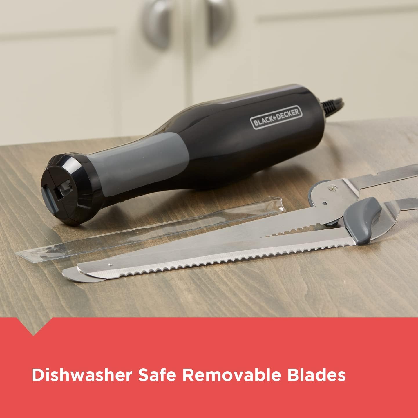 BLACK+DECKER Comfort Grip Electric Knife with 7-Inch Stainles Steel Blades