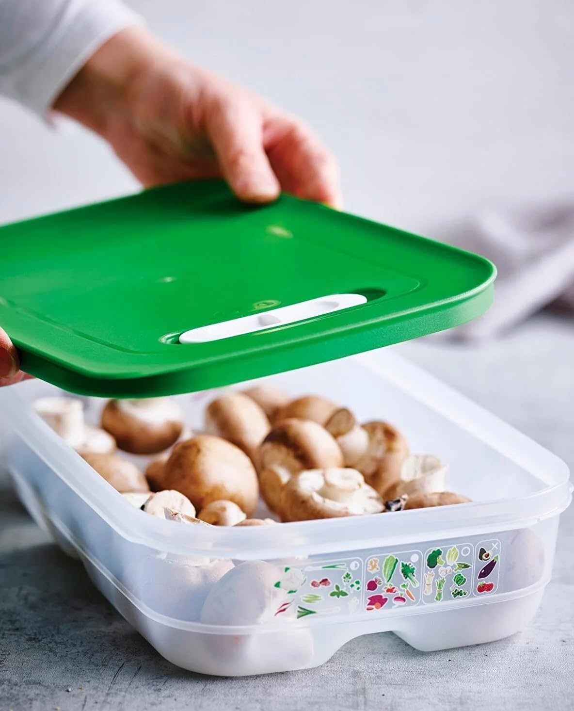 Amazon｜Tupperware Fridgesmart ミディアムコンテナ シアー