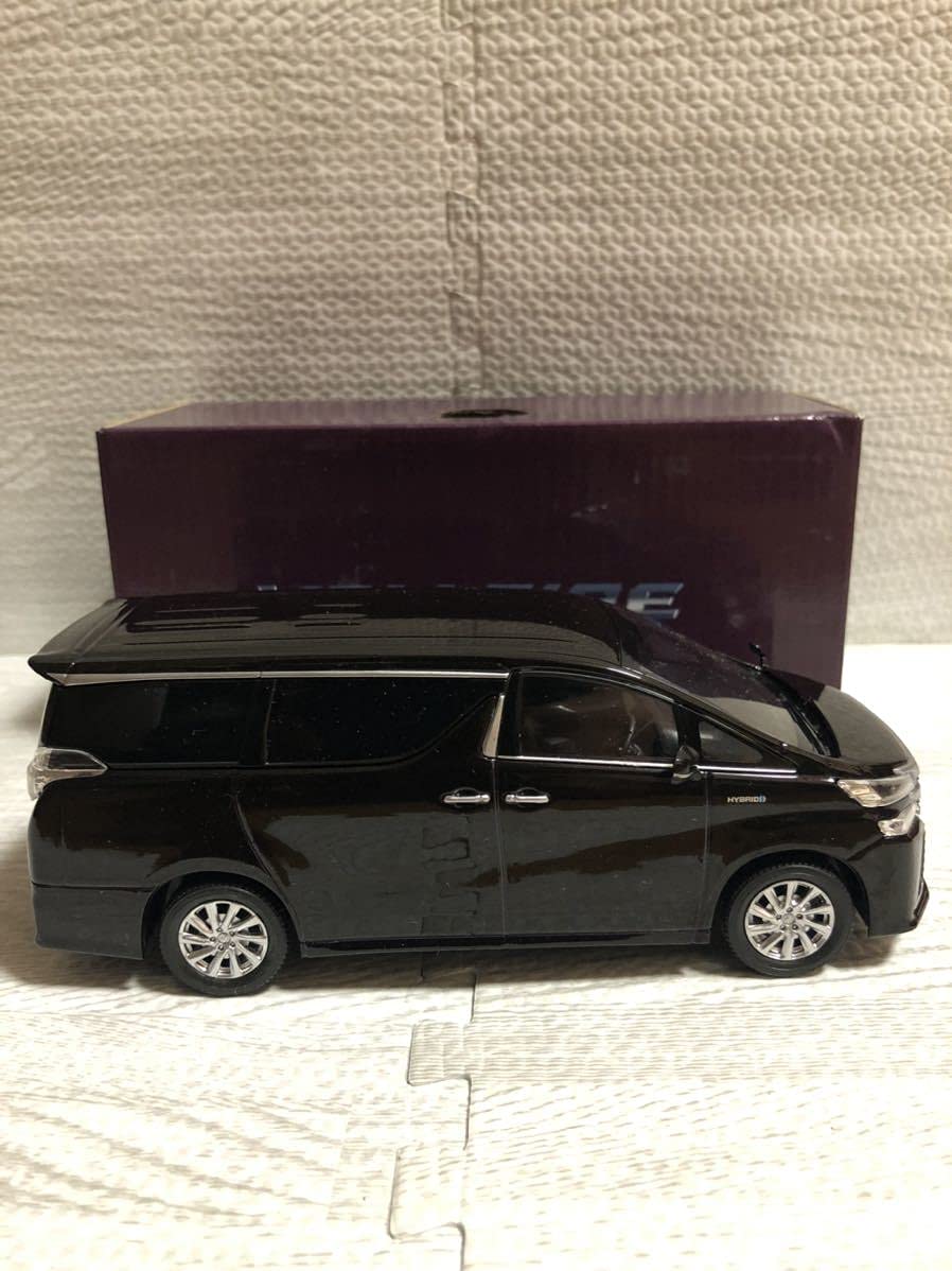 Amazon | 1/30 ミニカー 新型ヴェルファイア ハイブリッド ZR 前期