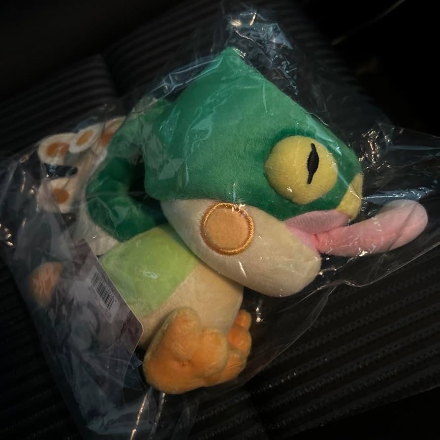 Amazon.co.jp: モンスターハンター デフォルメぬいぐるみ 鳥竜種