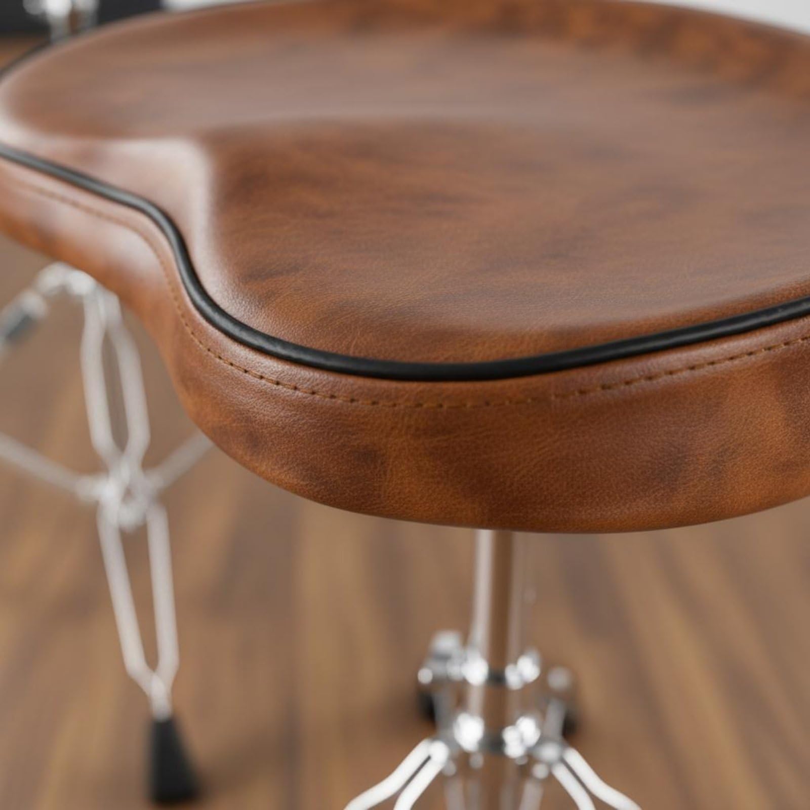 Drumhocker Sattel Drum Seat Schlagzeugstuhl Musikerhocker Hocker mit Ergonomischer Sitzform Höhenverstellbar mit Verriegelungsstift Stabiles