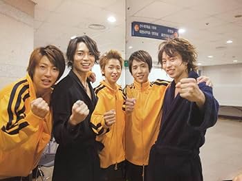Amazon.co.jp: 古本 帯あり 写真集 ARASHI AROUND ASIA 嵐 大野