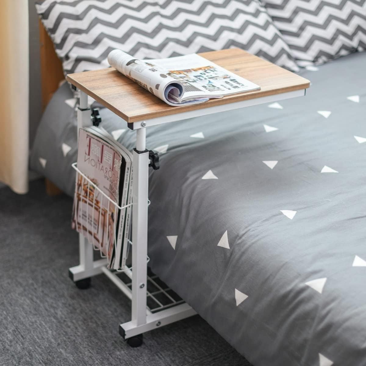 Sofatisch C-förmiger Beistelltisch, rollender Couch-Beistelltisch, höhenverstellbar, mit Ablagefläche, Metallrahmen, tragbarer Laptop-Tisch, kleiner Snack-Tisch für Sofa Schlafzimmer Kaffeetisch