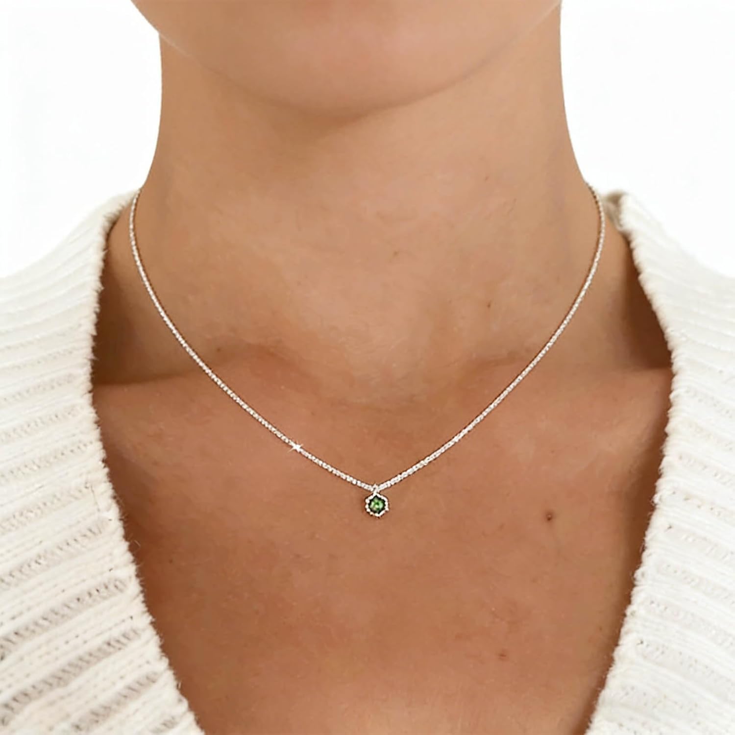 Andelaisi Boho Emerald Pendant Necklace Vintage Crystal Star Choker Necklace Silver Green Gem Necklace Emerald Popcorn Chain Necklace Jewelry for Women - Image 2