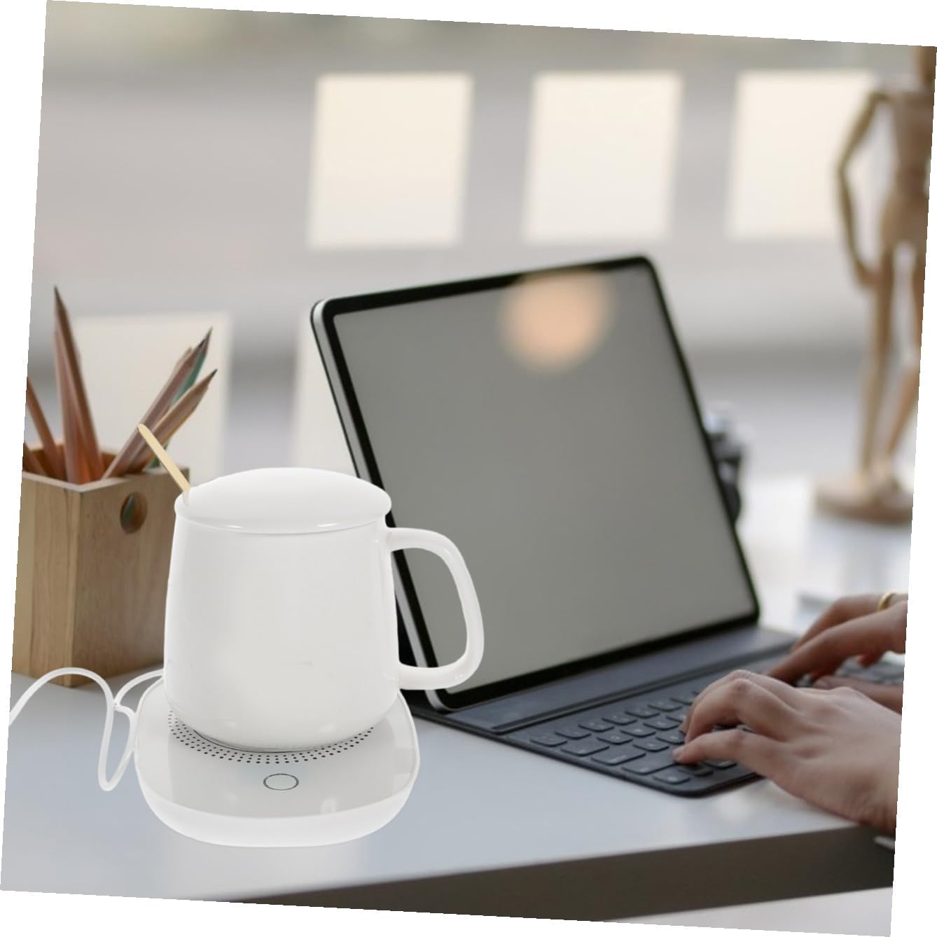 Generic USB Electric Mug Warmer with Ceramic Heating Plate Thermostatic Milk Warmer for Home Use Multi-Functional Coffee Cup with Handle Design Gift for Family and Office