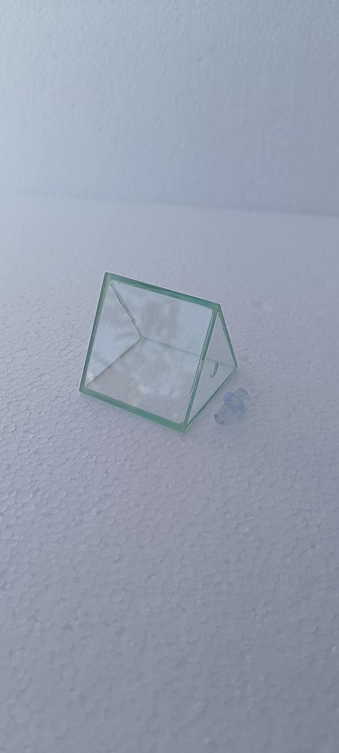 Hollow Prism 2x2x2" (Inch) 2