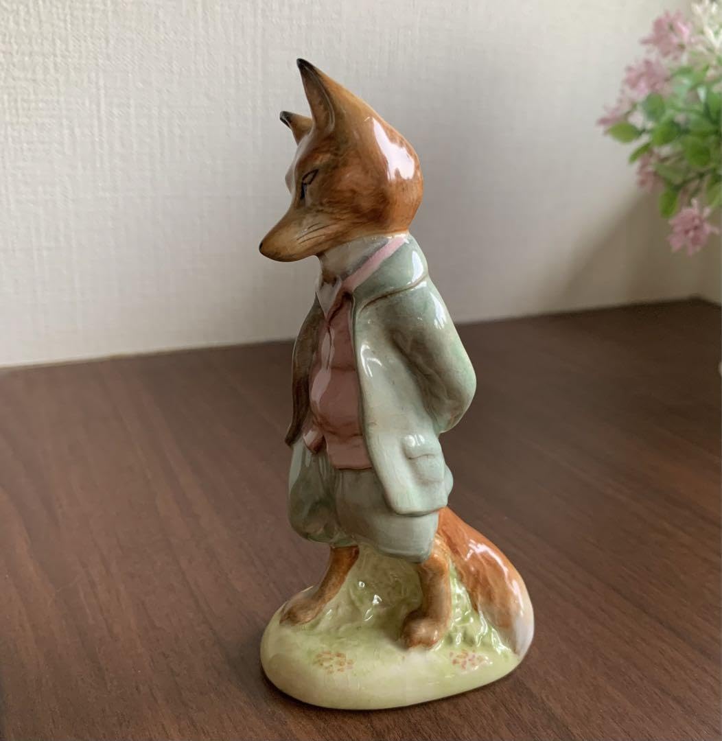 Amazon.co.jp: ピーターラビット ジマイマときつねの紳士 フィギュリン 
