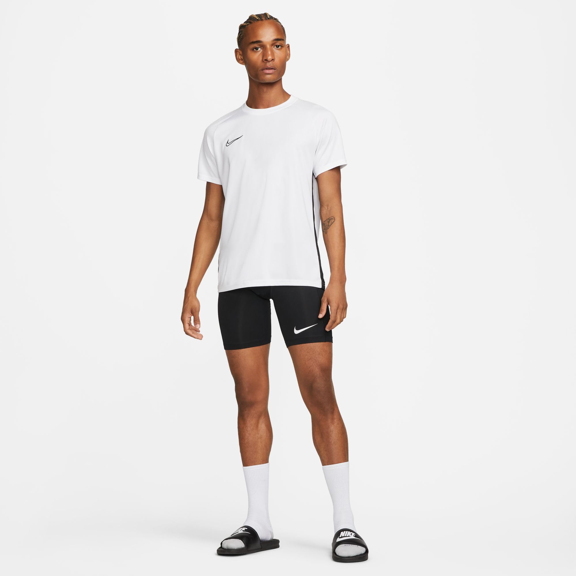 Nike Dri-FIT Pro Strike First-Layer Kompressionsshort für Herren, DH8128