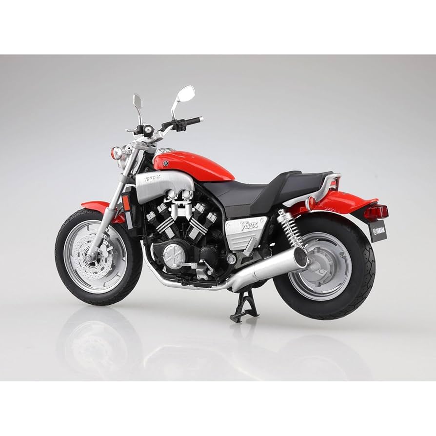Amazon | スカイネット 1/12 完成品バイク Yamaha Vmax