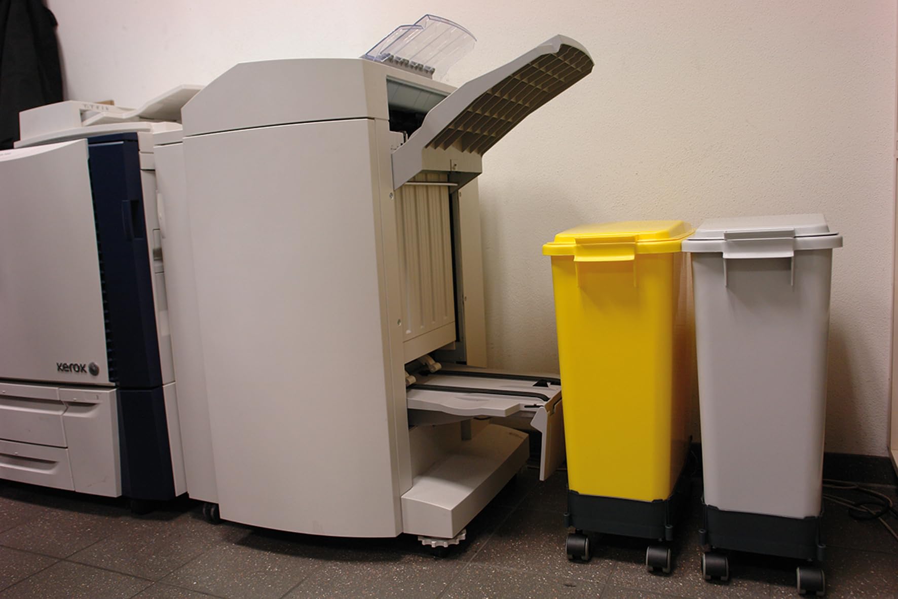 Graf Mehrzweck-Behälter eckig 60 Liter gelb