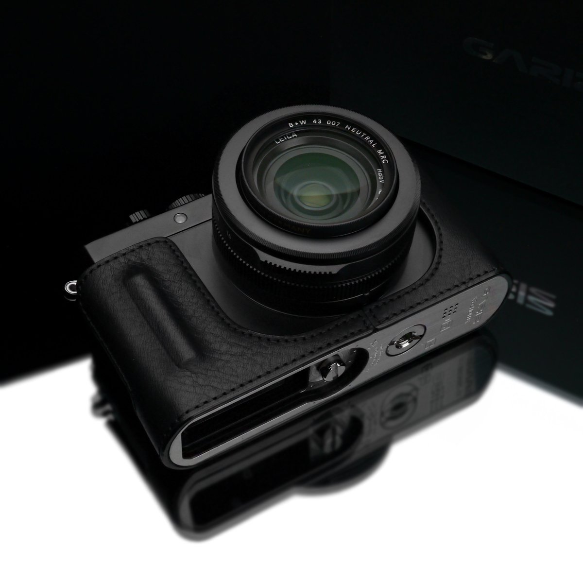 Amazon | Gariz 本革 HG-DLUXBK カメラメタルハーフケース Leica DLUX 