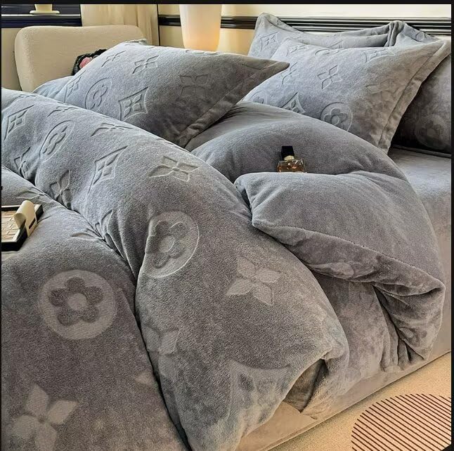 Milk Velvet 4-Piece Bedding Set, Winter Warm (Quilt Cover 1 Fitted Sheet &amp; 2 Pillowcases)