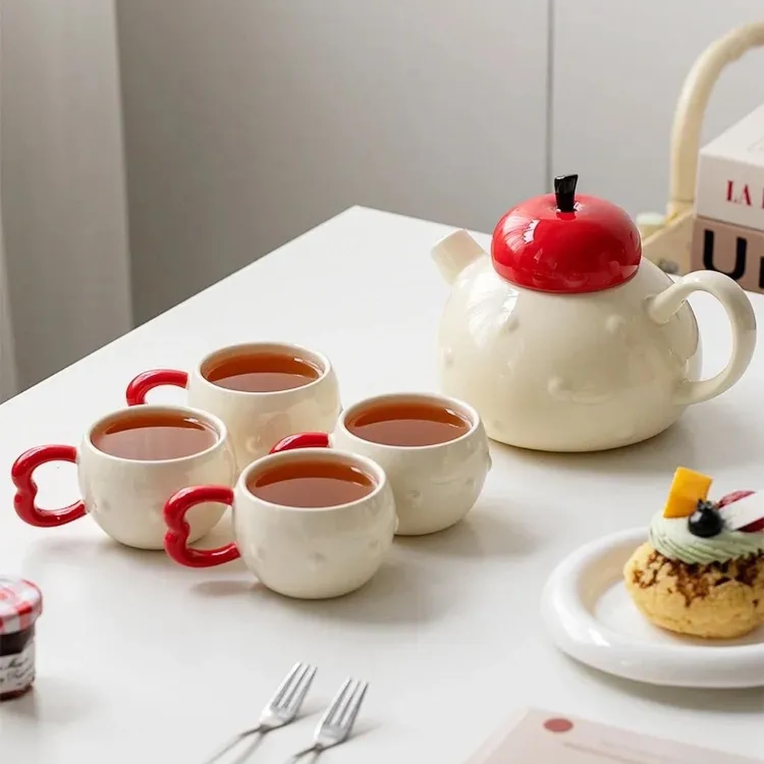 Apple-themed Modern Tea Set, 1 Teapot (28.7oz), 4 Teacups and 1 Tea Tray, Porcelain Tea Set for Adults, Cute Tea Set for Women Tea Party, Gift Package