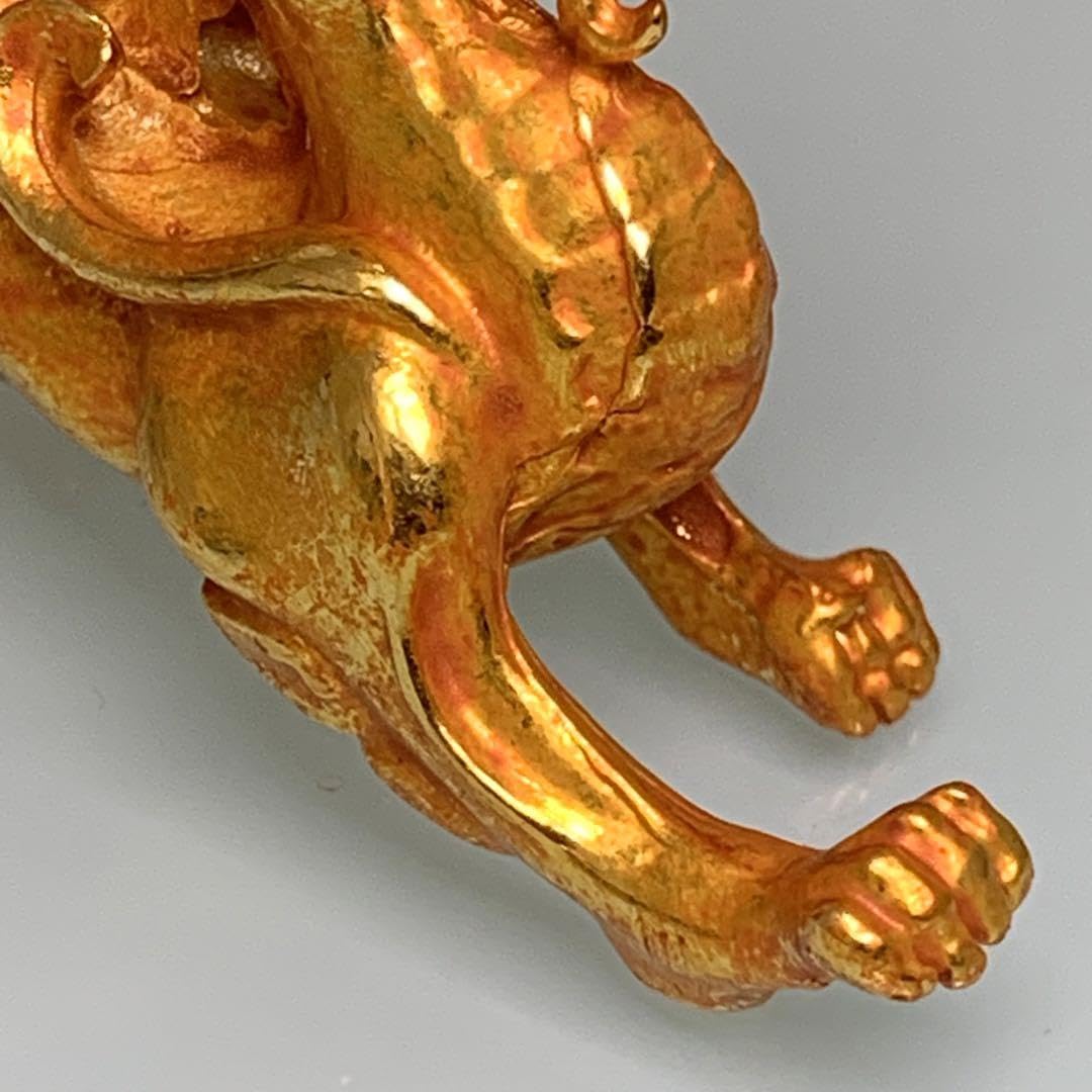 縁起物　金獣龍　鎮座　開運へ　飾り　極美品 Amazon.co.jp: 縁起物 金獣龍 鎮座 開運へ 飾り 置物 : ホーム