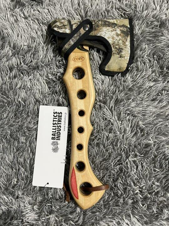 Amazon | バリスティクス DRILLED HAND AXE COREスケボー再生材 斧 | おの