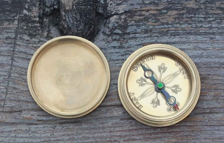 Brújula de latón antigua con estuche de cuero - regalo coleccionable náutico vintage miniatura 5