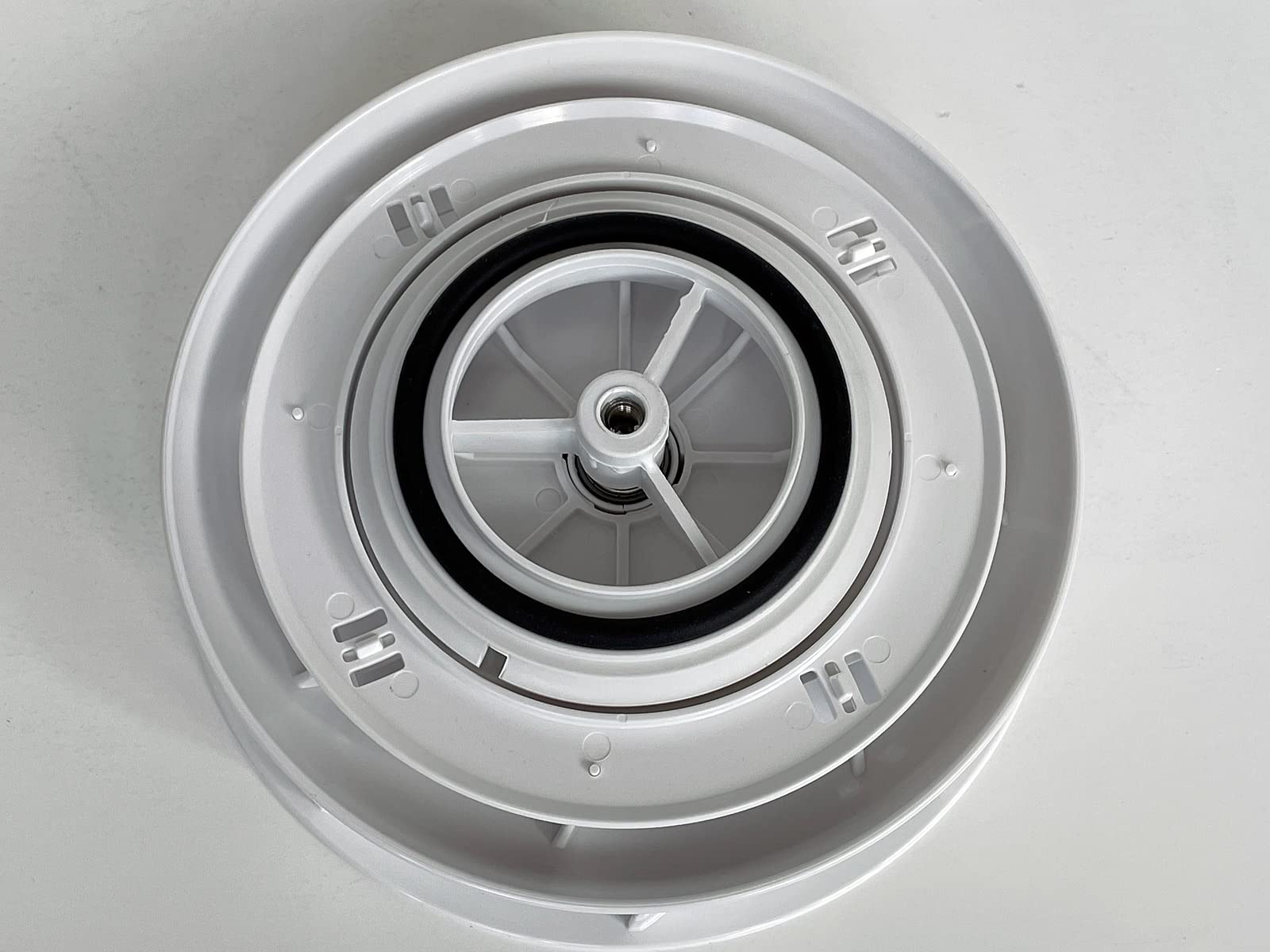 Petit ventilateur de fourgon rotatif à profil bas pour caravane de bus van blanc