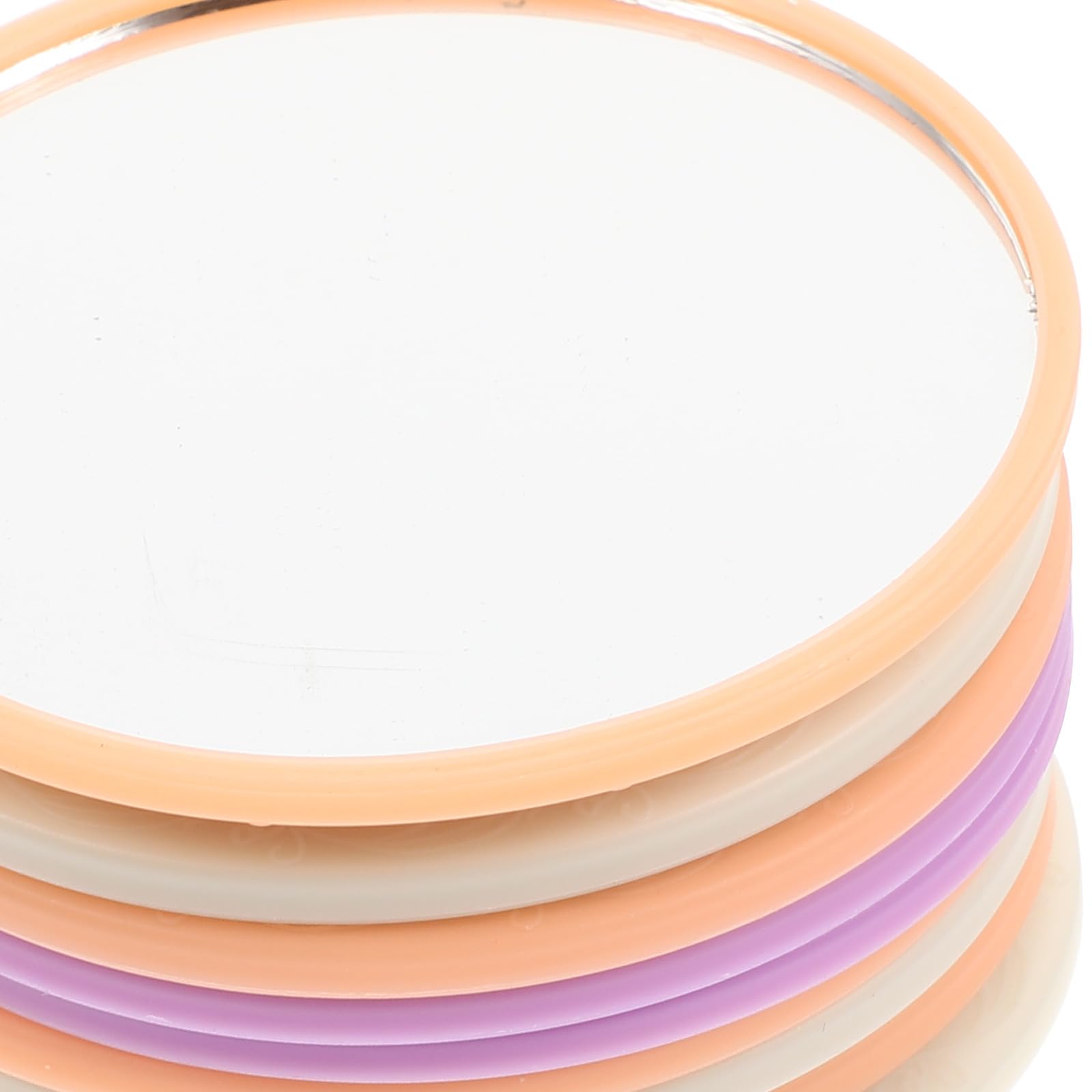 24 Espejos Pequeños de Maquillaje para Mujeres Plástico, Diseño Práctico Distorsión, Ideales para Uso Diario y Portátiles Varios Estilos