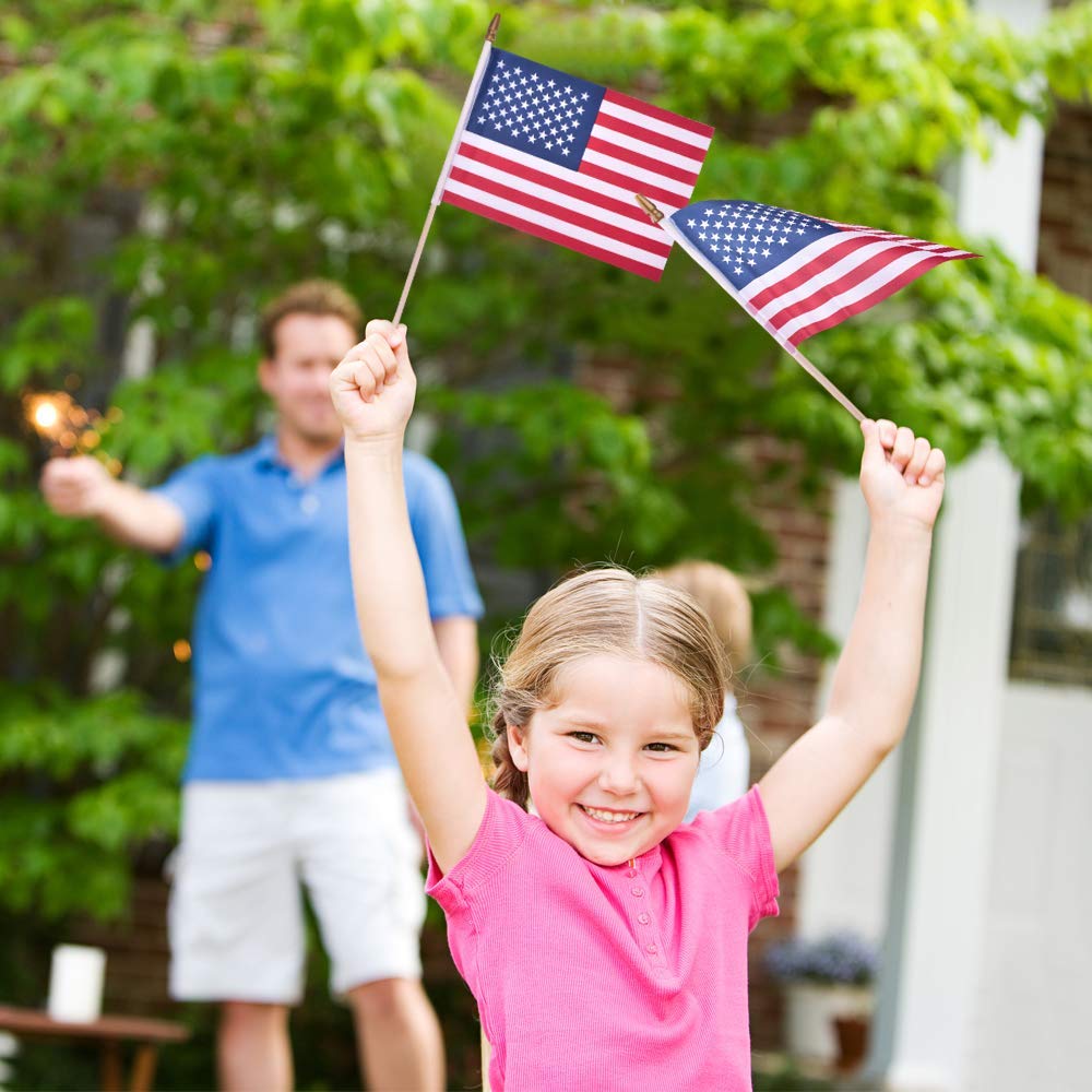 25 Kleine Amerikanische Flaggen Auf Stab – 12,7x20,3 Cm, Mit Speerspitze, Aus Polyester