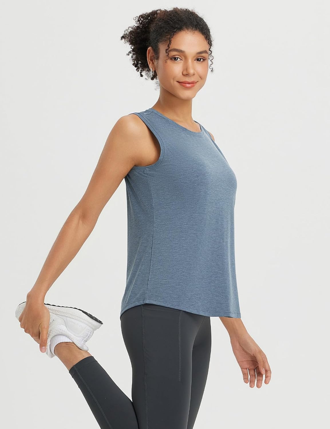 baleaf Women's Workout Tank Tops Open Back Yoga Top High Neck Sleeveless Shirts Running Loose Fit Athletic Gym - Image 7