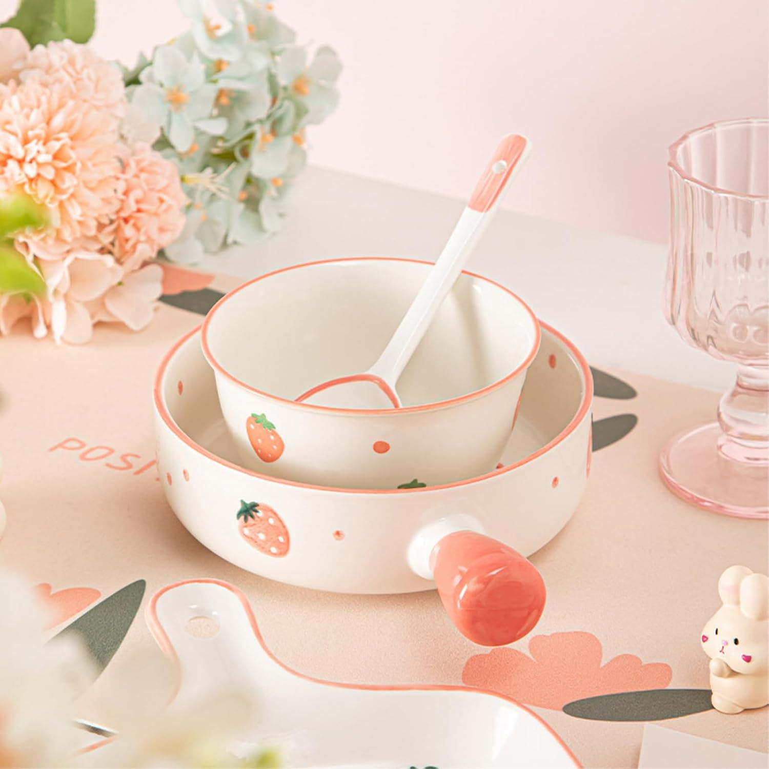 Ceramic cartoon polka-dot berry handle bowl is simple, fresh and exquisite -6 inch handle bowl/berry