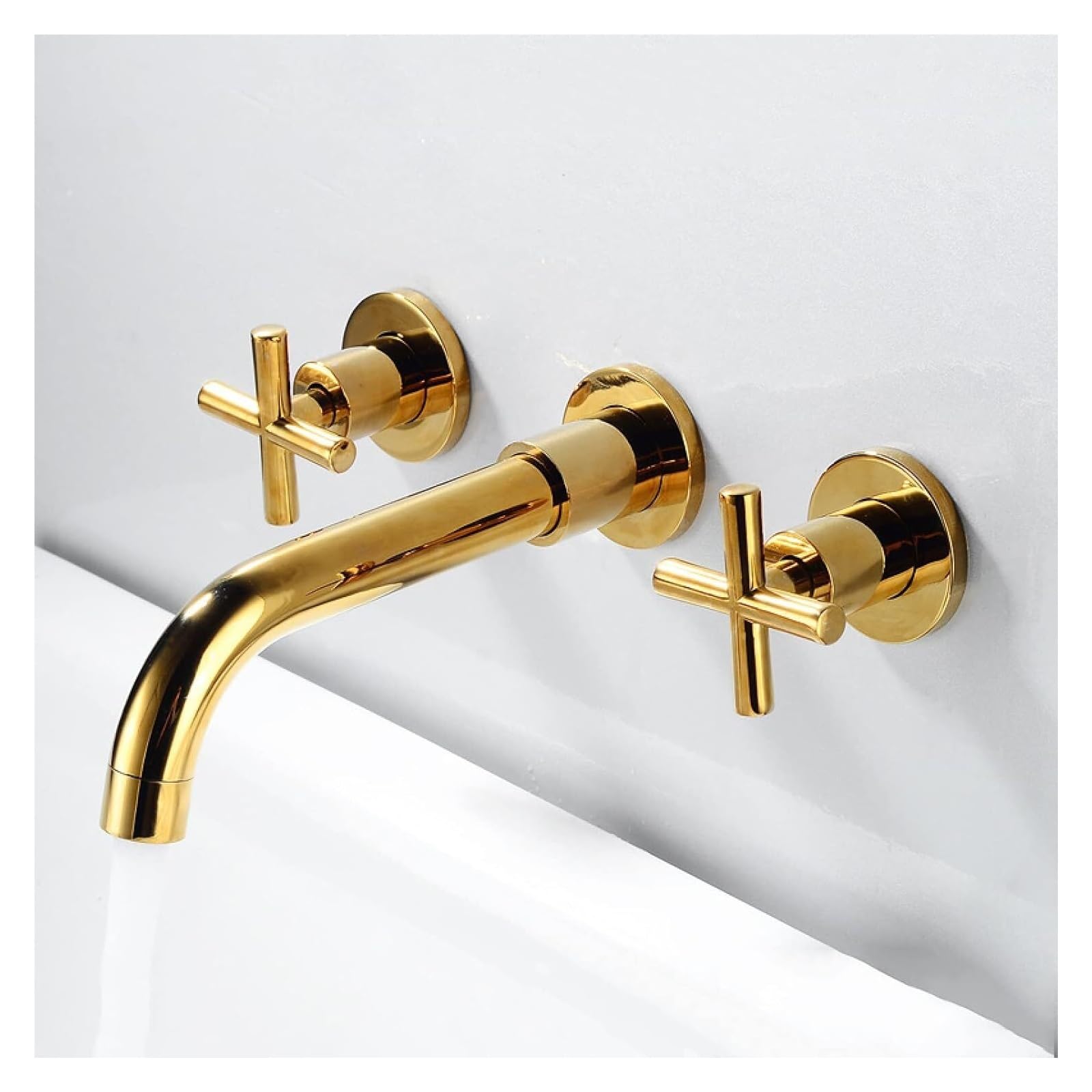 Mitigeur de lavabo mural doré pour sublimer votre salle de bain moderne