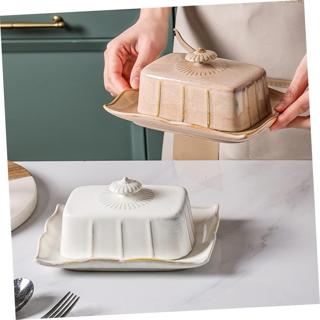 BESTOYARD Ceramic Butter Dish with Lid Elegant Rectangular Butter Tray Food-Grade Porcelain Dessert Storage for Kitchen Suitable for Hotels and Home Use