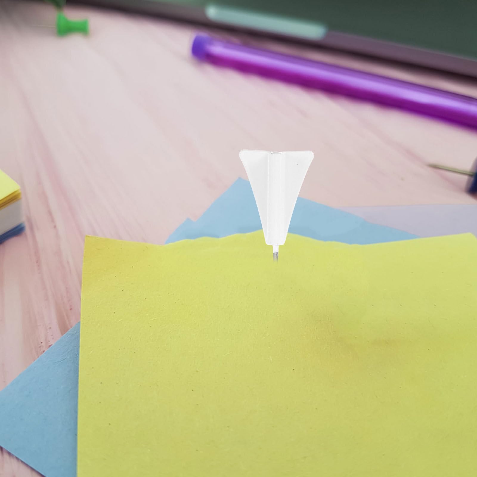 Genérico Chinchetas Prácticas en Forma de Avión Diseño Delicado y Creativo Material Abs y Acero 12 Piezas para Uso Diario en Oficina y Papelería