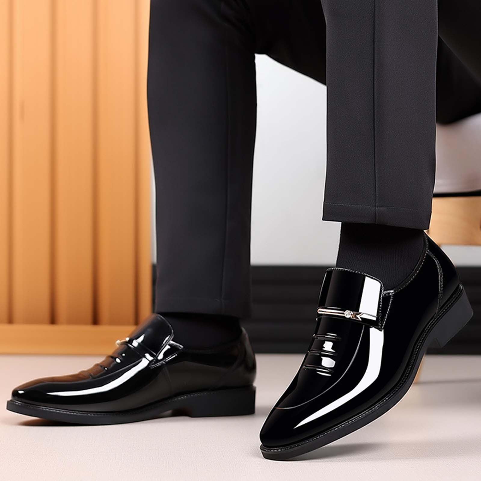 Scarpe da uomo classiche e comode, a punta, eleganti, formali, senza lacci, larghe, in pelle lucida, per lavoro, ufficio, affari