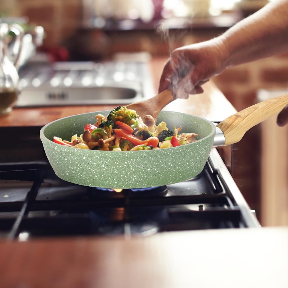 Kitchen Academy 12 Pièces Casseroles et Poêles Vert | Induction Revêtement Anti-adhésif avec Couvercle en Verre Set de Casserole et Poêle Batterie de Cuisine à Induction