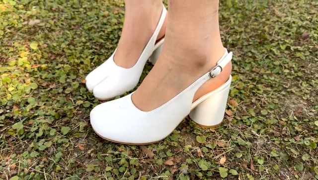 Amazon.com | KOKOMOMO Black Split Toe Slingback Heels for Women