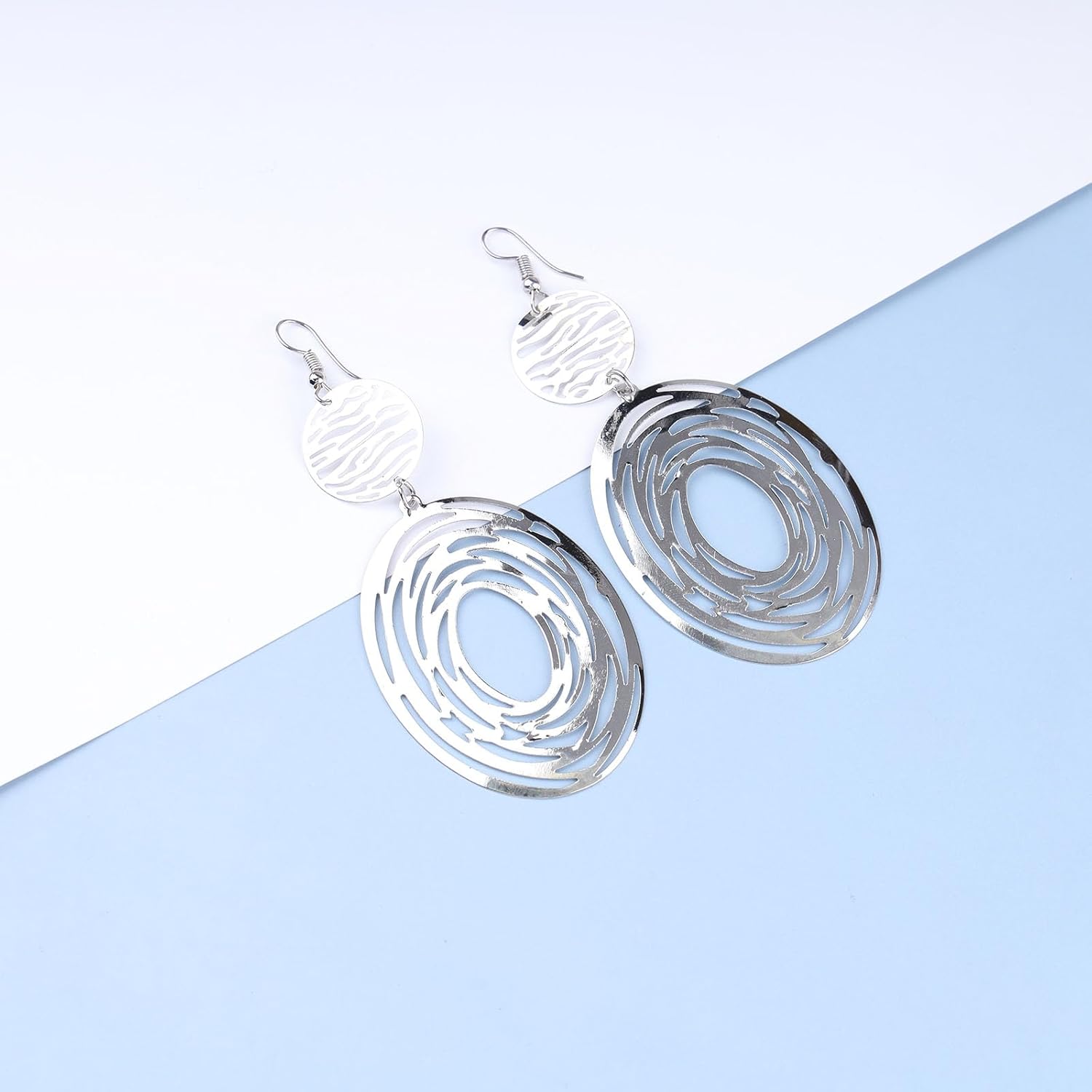 Andelaisi Boho Filigree Oval Earrings Vintage Oval Shape Dangle Earrings Gold Cut Out Oval Hook Earrings Super Lightweight Chandelier Earrings Jewelry for Women and Girls - Image 8