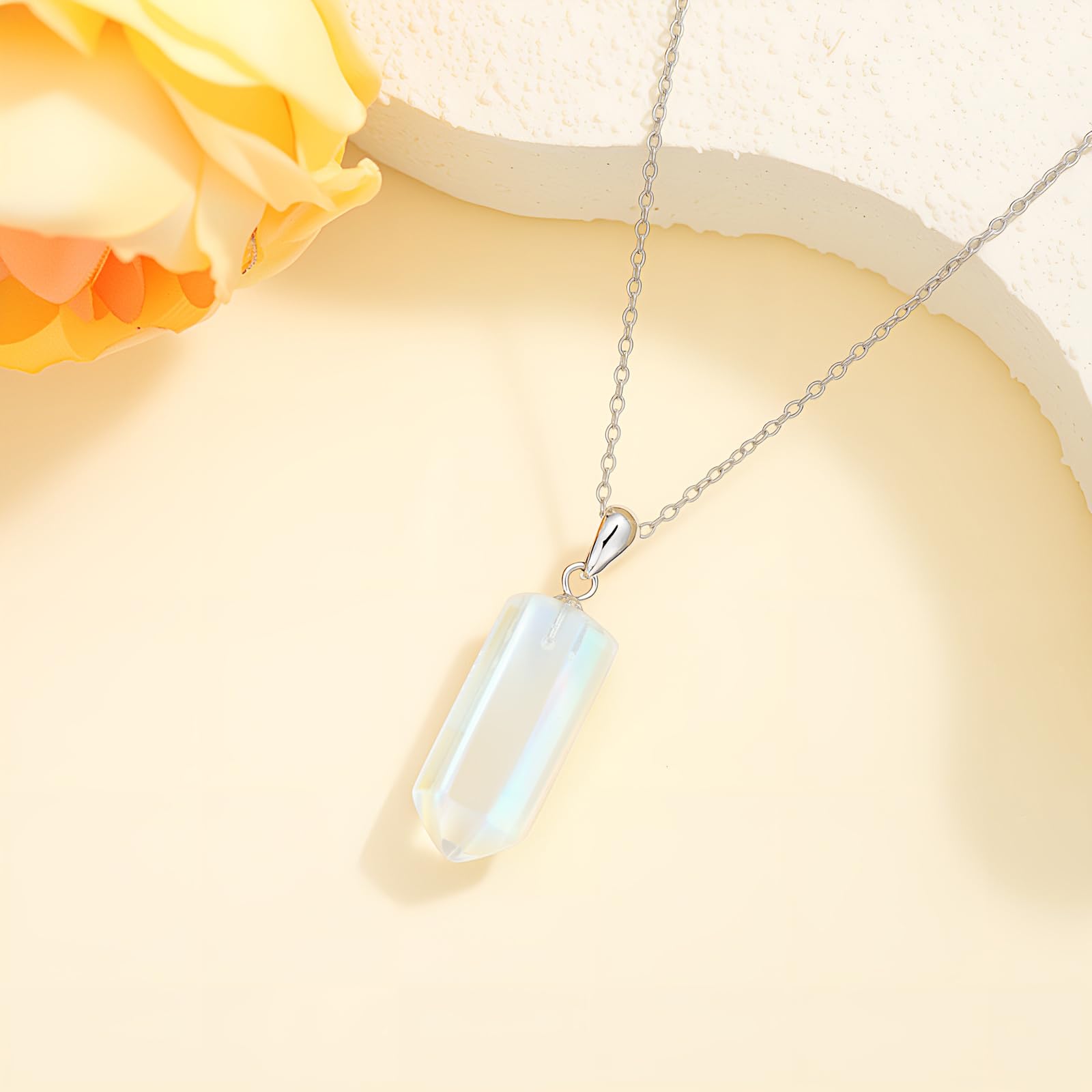 DOLPHERS 925 Sterling Silber Mondstein Anhänger Halskette, einfache Mondstein Halskette Schmuck Geschenke für Damen Frauen, mit 18 + 2 Zoll Kette