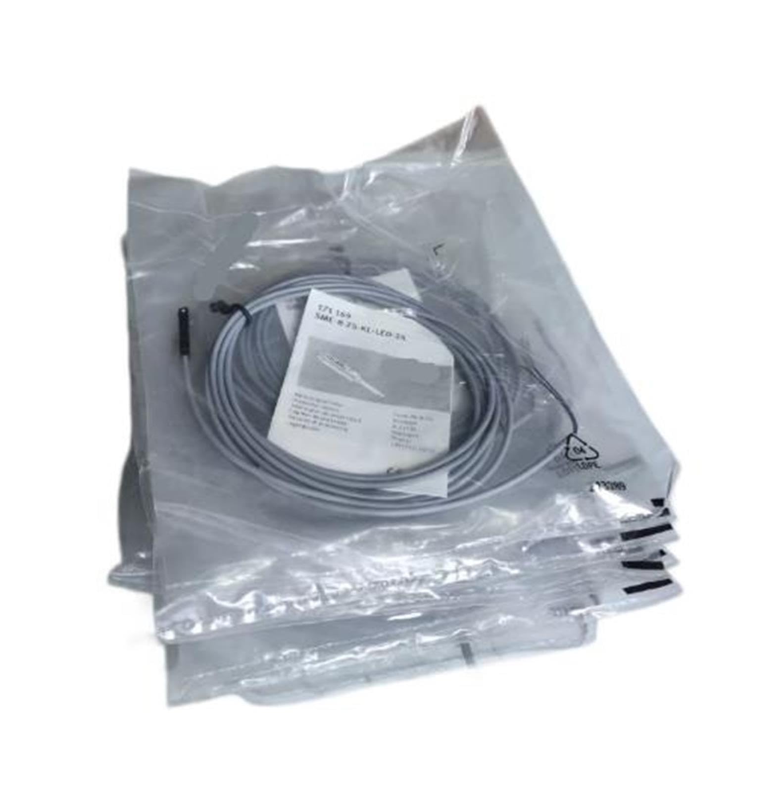 Interruptor de Proximidad Magnético SME-8-ZS-KL-LED-24 171169