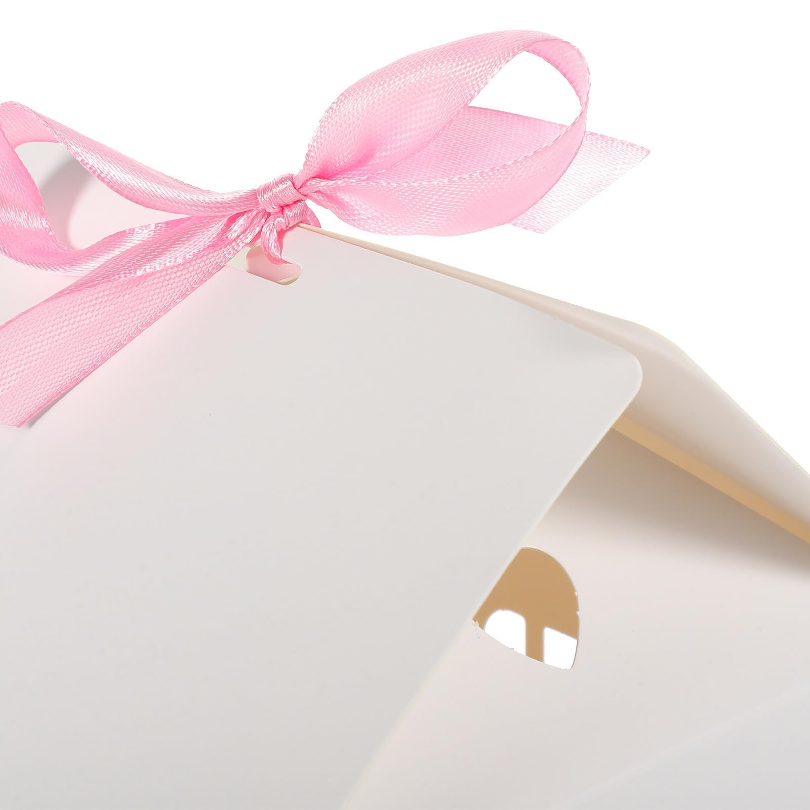 Toyvian 60 Pezzi Scatola di Carta Bianca a Forma di Casa per Caramelle e | Leggera e Pratica, Design Traforato, Nastro Incluso, per Festa di Compleanno e Party