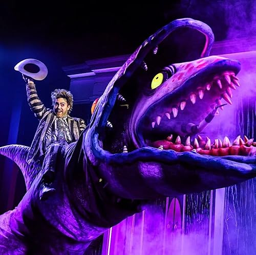 Lifting the Curtain on Theatrical Effects Podcast Por arte de portada