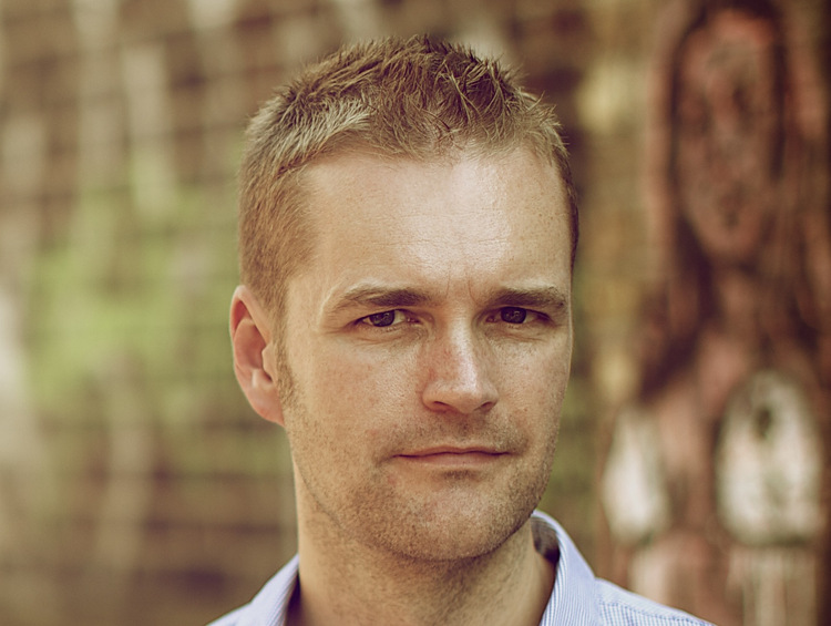 Amazon.de Tim Weaver books, biography, latest update