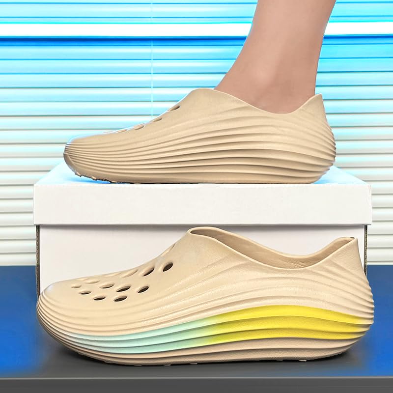 Image of Men's Summer Clog Garden Shoes Adult Outdoor Sports Walking Sandals Water Beach Shoes Casual Slippers Lightweight Breathable Cool Slippers Comfortable and Fashionable Suitable for Daily Wear