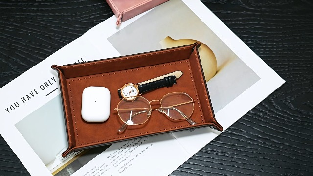 Amazon.co.jp: レザートレイ 小物入れ アクセサリートレイ 小物トレー