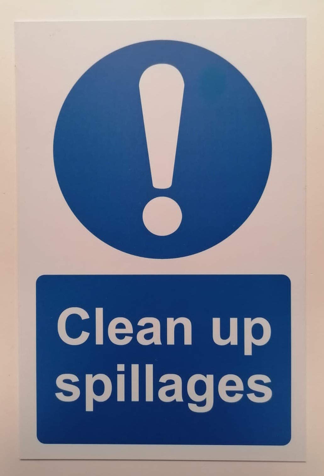 Clean up spillages Safety sign - Self adhesive sticker 200mm x 150mm