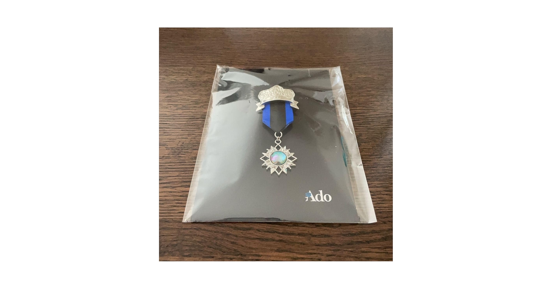 Amazon.co.jp: Ado エレガントおしゃれさんブローチ : ファッション