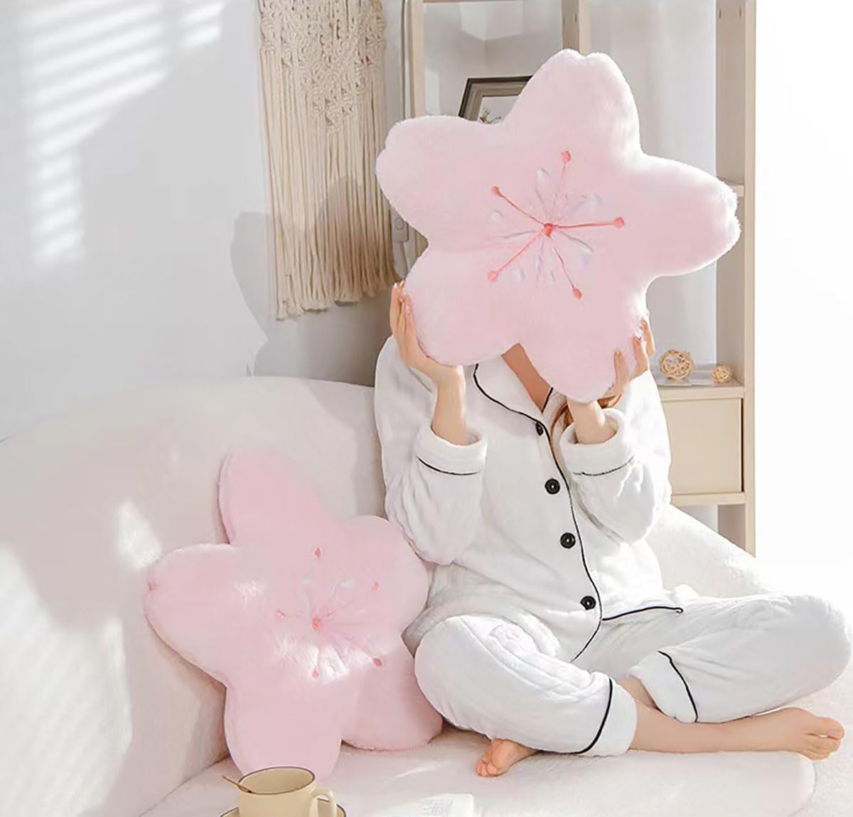 Cute Cherry Blossom Throw Pillow, Petal Throw Pillow, Plush Pillow, Home Decoration Pillow (Pink, 15.75 in*15.75 in)